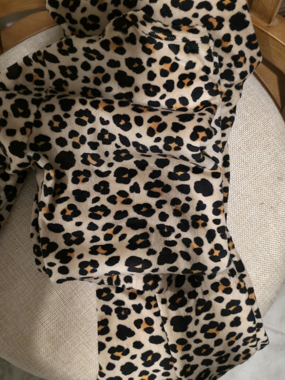 Cat & Jack Leopard Fleece Pajama Set - Cream, Black, Tan